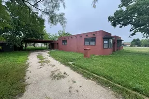 817 Tanglewood Dr, Clyde, TX 79510 - Photo 2