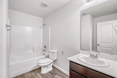 1123 Division Street, Greenville, TX 75401 - Photo 8