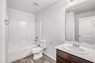 1123 Division St, Greenville, TX 75401 - Photo 8