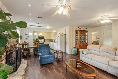 713 Midway Road, Tool, TX 75143 - Photo 8