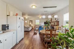 713 Midway Rd, Tool, TX 75143 - Photo 6