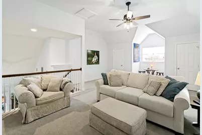 1209 Queen Guinevere Drive, Lewisville, TX 75056 - Photo 16