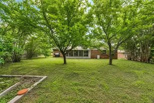 805 Long Dr, Mineral Wells, TX 76067 - Photo 16