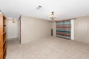 805 Long Dr, Mineral Wells, TX 76067 - Photo 8