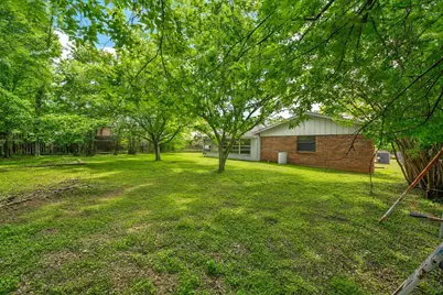 805 Long Drive, Mineral Wells, TX 76067 - Photo 14
