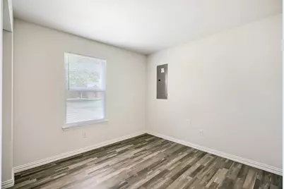 2105 Langford Street, Greenville, TX 75401 - Photo 8