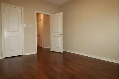 913 Shelby Lane, Lewisville, TX 75056 - Photo 20