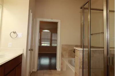 913 Shelby Lane, Lewisville, TX 75056 - Photo 16