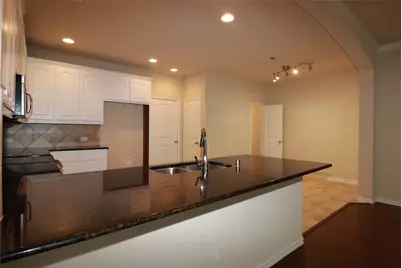 913 Shelby Lane, Lewisville, TX 75056 - Photo 10