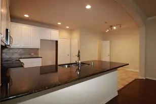 913 Shelby Ln, Lewisville, TX 75056 - Photo 10