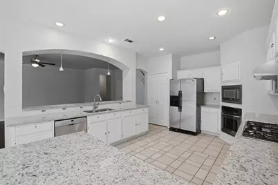 8812 Smokey Drive, Plano, TX 75025 - Photo 14