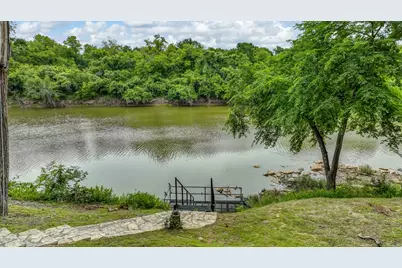 8012 Ravenswood Road, Granbury, TX 76049 - Photo 26
