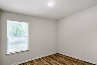 426 E Monterey Street, Denison, TX 75021 - Photo 8