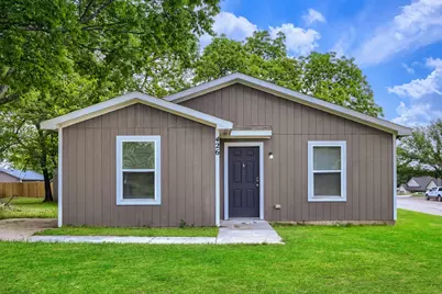 426 E Monterey Street, Denison, TX 75021 - Photo 1