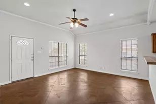 112 Garden Dr, Waco, TX 76706 - Photo 8