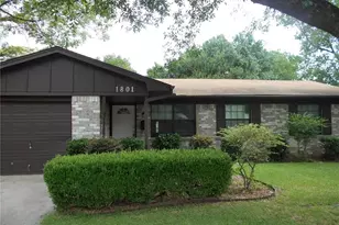 1801 Meadowcrest Dr, Garland, TX 75042 - Photo 1
