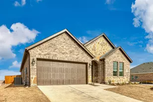 229 Tate Ln, Anna, TX 75409 - Photo 2