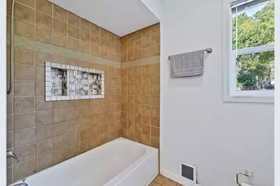 312 W Rio Grande Street, Garland, TX 75041 - Photo 22