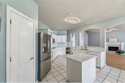 1184 Pleasant Oaks Drive, Lewisville, TX 75067 - Photo 8