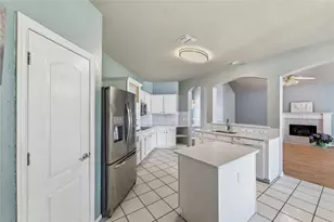 1184 Pleasant Oaks Dr, Lewisville, TX 75067 - Photo 8