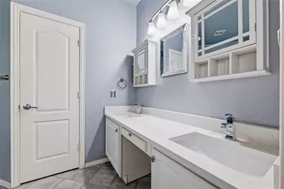 1184 Pleasant Oaks Drive, Lewisville, TX 75067 - Photo 18