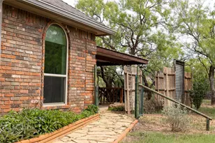 294 Nora Miller Rd, Abilene, TX 79602 - Photo 12