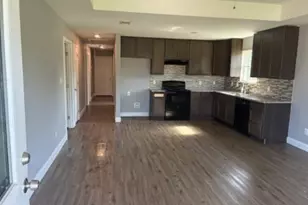 107 E Miller, Whitewright, TX 75491 - Photo 4