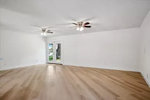 3001 Patricia Ln, Rowlett, TX 75088 - Photo 2