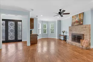 4918 Garland Ave, Dallas, TX 75223 - Photo 4