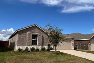 4444 Sagecroft Rd, Fort Worth, TX 76036 - Photo 2