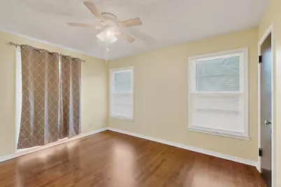7122 Piedmont Drive, Dallas, TX 75227 - Photo 18