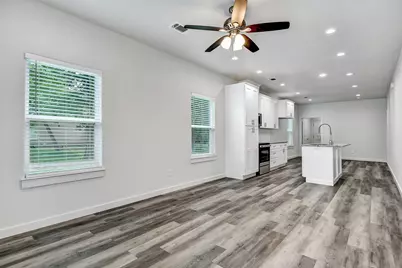 1103 S Montgomery Street, Sherman, TX 75090 - Photo 4