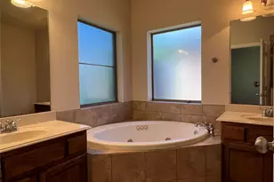 10625 Braewood Dr, Fort Worth, TX 76131 - Photo 12