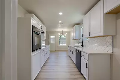 3509 Cabotwood Court, Arlington, TX 76015 - Photo 10