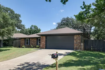 3509 Cabotwood Court, Arlington, TX 76015 - Photo 2