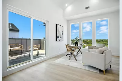 312 N Lancaster Avenue #104, Dallas, TX 75203 - Photo 2