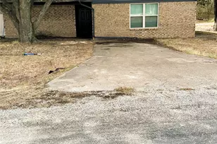 101 Redbud St, Waxahachie, TX 75165 - Photo 1
