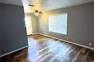 101 Redbud St, Waxahachie, TX 75165 - Photo 6