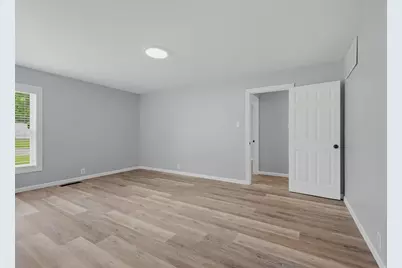 204 N Holly Avenue, Sherman, TX 75092 - Photo 24