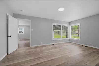 204 N Holly Avenue, Sherman, TX 75092 - Photo 22