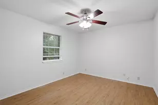 106 Shaw St, Tom Bean, TX 75489 - Photo 16