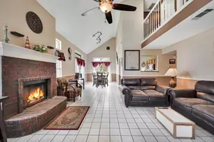 4212 Maryanne Pl, Haltom City, TX 76137 - Photo 6