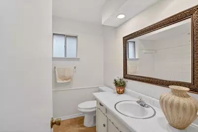 2132 Sandy Lane, Irving, TX 75060 - Photo 16