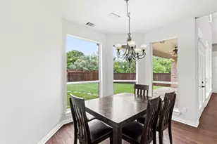 5800 Kingsbrook Dr, Plano, TX 75093 - Photo 14