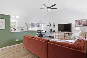 125 N Chapel Creek Blvd, Fort Worth, TX 76108 - Photo 6