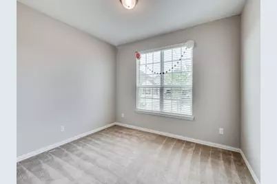 944 Crest Breeze Drive, Fort Worth, TX 76052 - Photo 14
