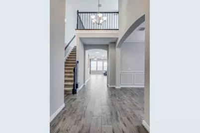 944 Crest Breeze Drive, Fort Worth, TX 76052 - Photo 2
