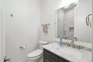 4640 Munger Ave, Dallas, TX 75204 - Photo 16
