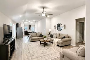 14017 Birch Farm Dr, Pilot Point, TX 76258 - Photo 2