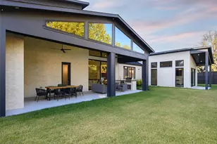 10142 Coppedge Ln, Dallas, TX 75229 - Photo 38